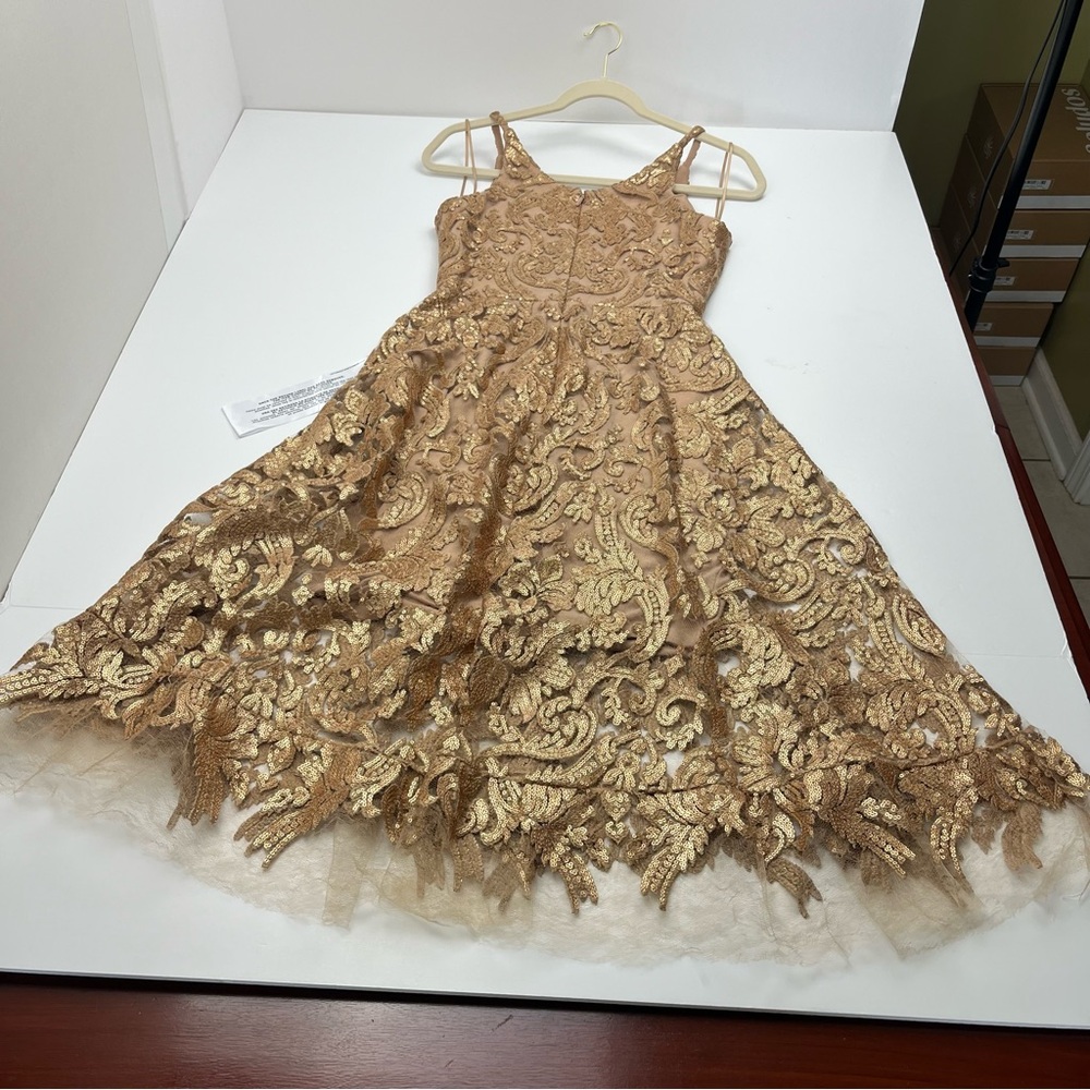 Dress the Population Blair Gold Nude Embellished Midi Dress Women’s Size XS NEW - Picture 13 of 13